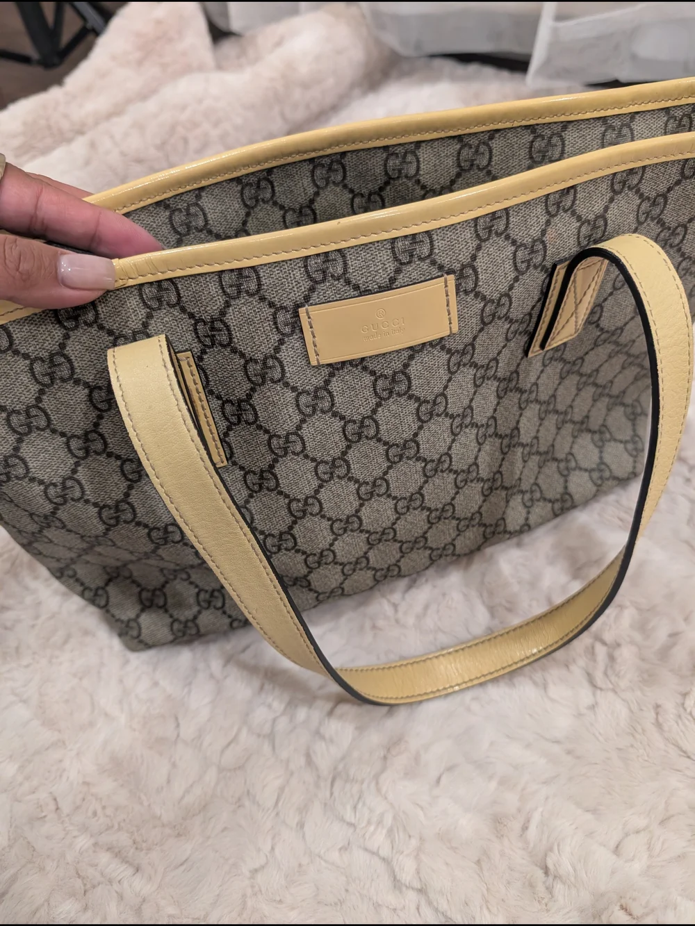 Gucci Beige Monogram Tote Bag - Beige/Yellow Trim